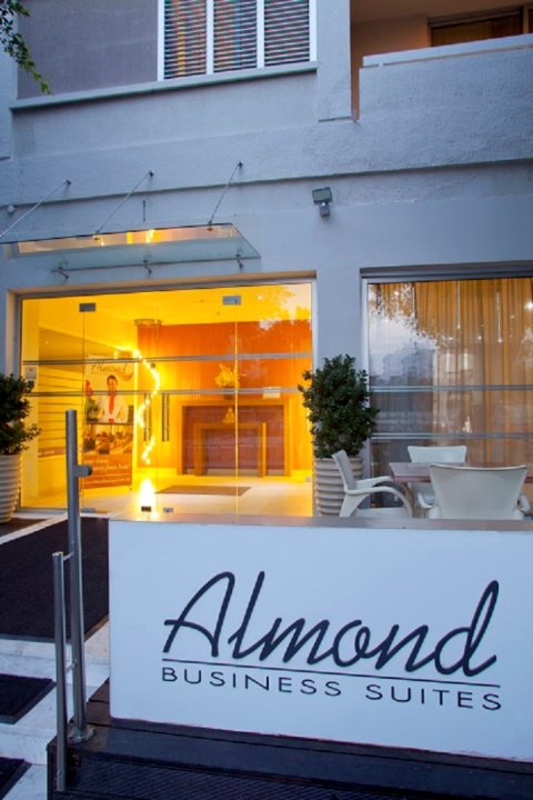 杏仁商务酒店(Almond Business Hotel)