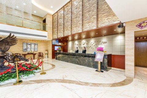 吴川星桥国际酒店(湛江西南医院行政服务中心店)