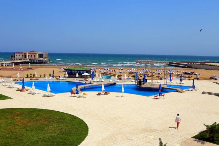 哈萨尔金海滩酒店(Khazar Golden Beach)