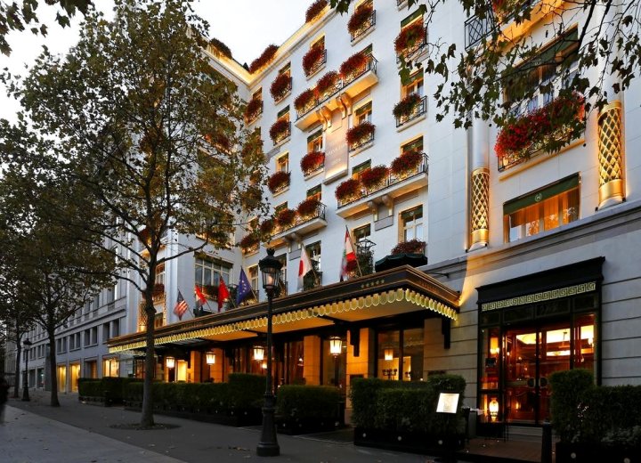 巴黎拿破仑酒店(Hotel Napoleon Paris)