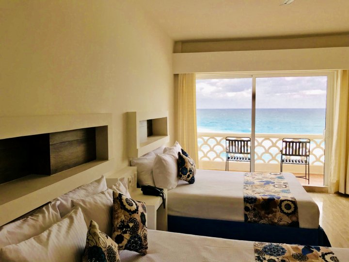 坎昆海景公寓(Ocean View Apartment Cancun)