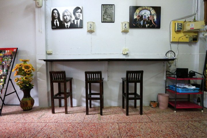 DaDa Hostel