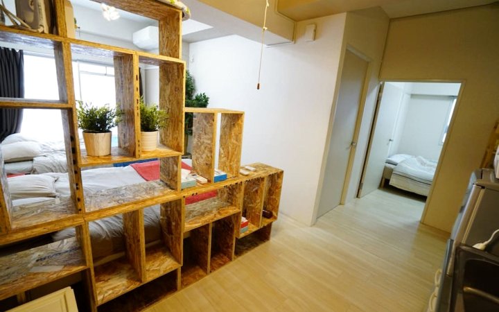 No.0博多精致温馨8人套房 博多站步行10分钟(Hakata Exquisite and Warm Suite Superior Apartments)
