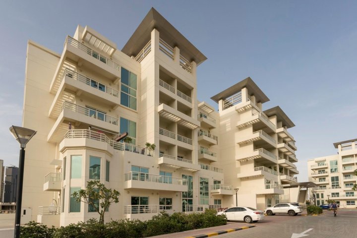 迪拜火山旅-jumeirah 豪华三卧室公寓(3Br at Jumeirah Heights CG14)