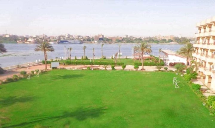 尼罗河岛景观酒店(Nile Island View)