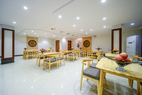 天筑假日酒店(阜阳市颍州城区师范学院店)