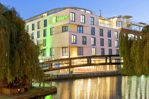 假日伦敦卡姆登洛克酒店(Holiday Inn London Camden Lock, an IHG Hotel)