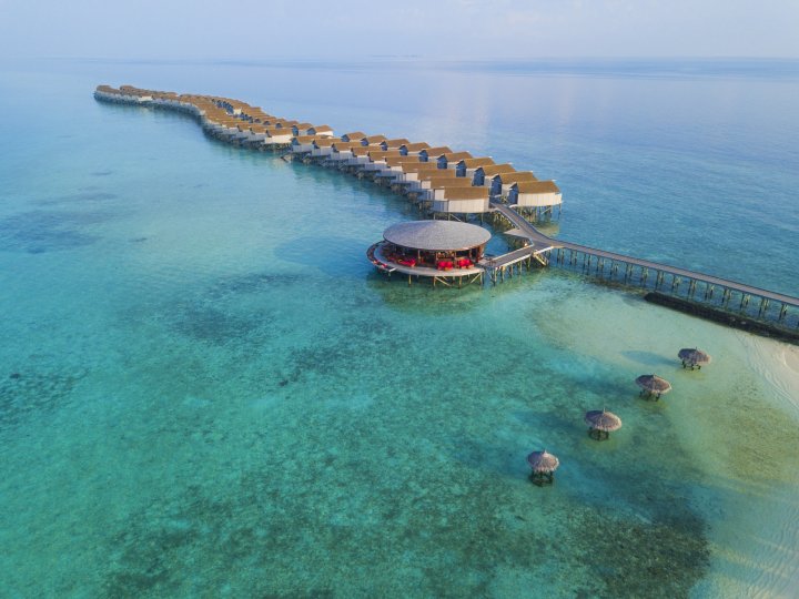 马尔代夫盛泰乐拉富士岛(Centara Ras Fushi Resort & Spa Maldives)