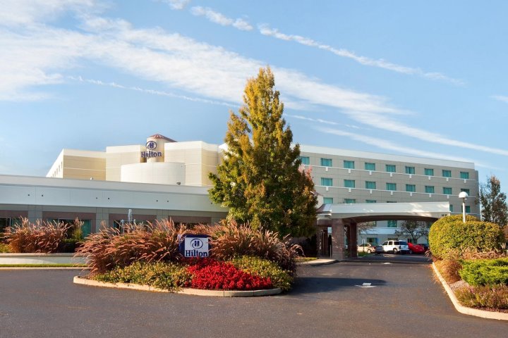 辛辛那提机场希尔顿机场(Hilton Cincinnati Airport)