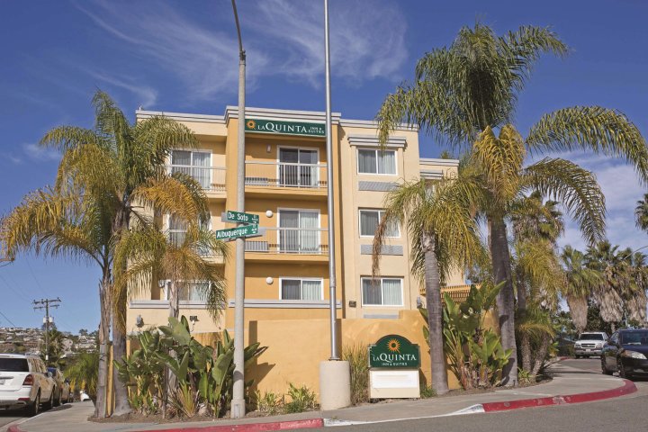 圣地亚哥米逊湾拉昆塔套房酒店(La Quinta by Wyndham San Diego Mission Bay)