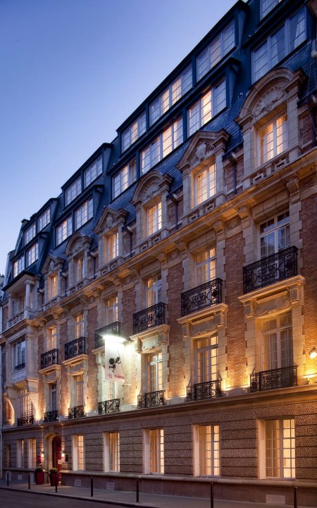 巴黎维拉特纳酒店(Villathena Paris)