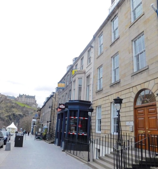 爱丁堡城堡公寓酒店(Edinburgh Castle Apartments)