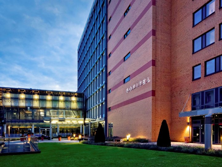 汉堡索菲特阿尔特墙酒店(Sofitel Hamburg Alter Wall)