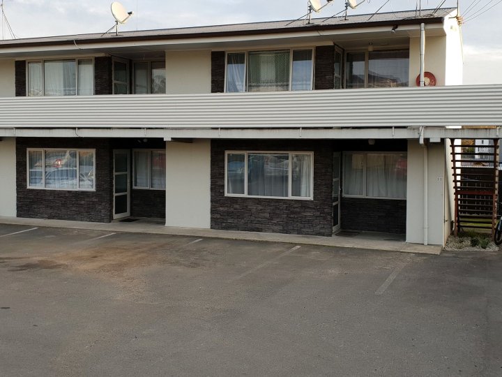 汉米尔顿玫瑰公寓酒店(Rose Apartments Hamilton)