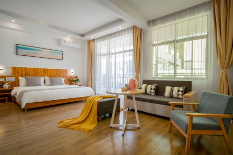 三亚亚龙湾光影年轮旅租(热带天堂森林公园店)