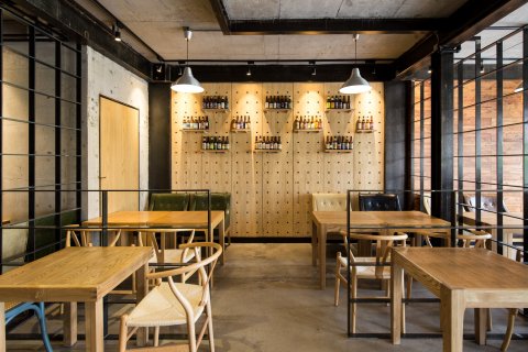 联合庭院青年酒店(大连火车站东关街历史文化街区店)