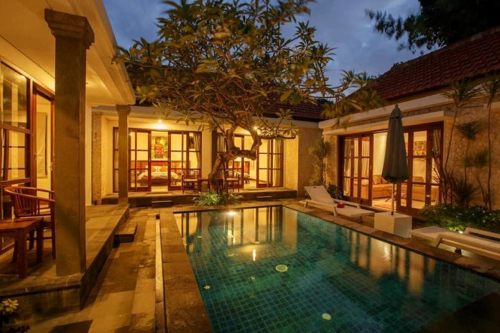 Sanur Beach Villa 3