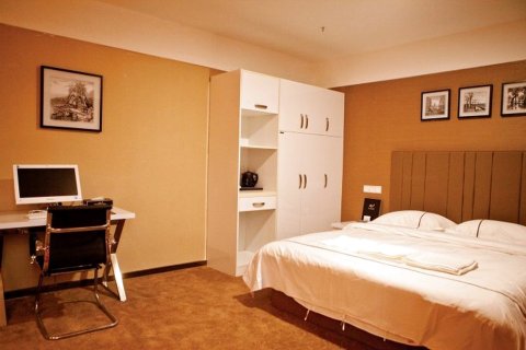 沁阳米兰风尚精品酒店