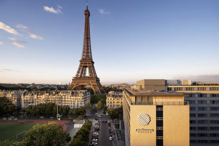 铂尔曼度假巴黎埃菲尔铁塔酒店(Pullman Paris Tour Eiffel)