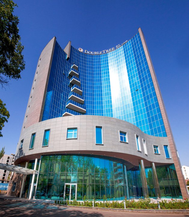 埃里温市中心希尔顿逸林酒店(DoubleTree by Hilton Yerevan City Centre)