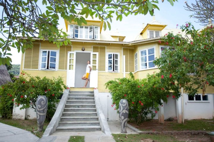 拉迪格岛饭店(La Digue Island Lodge)