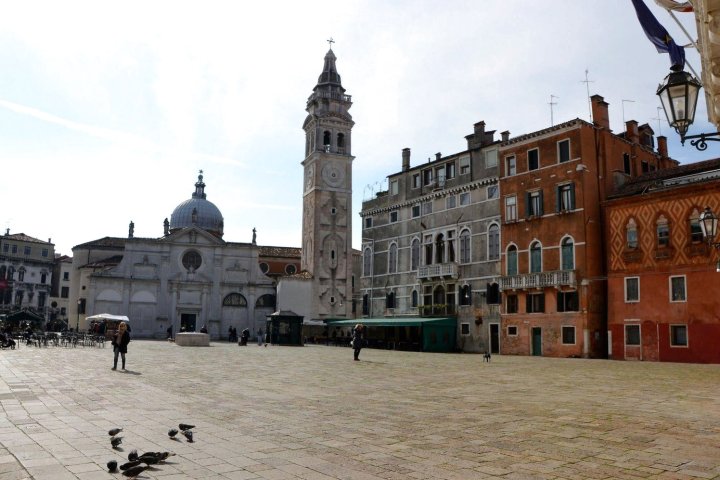 魅力威尼斯酒店式公寓(Charming Venice Apartments)