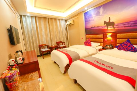 骏怡连锁酒店(围场县行政中心东店)