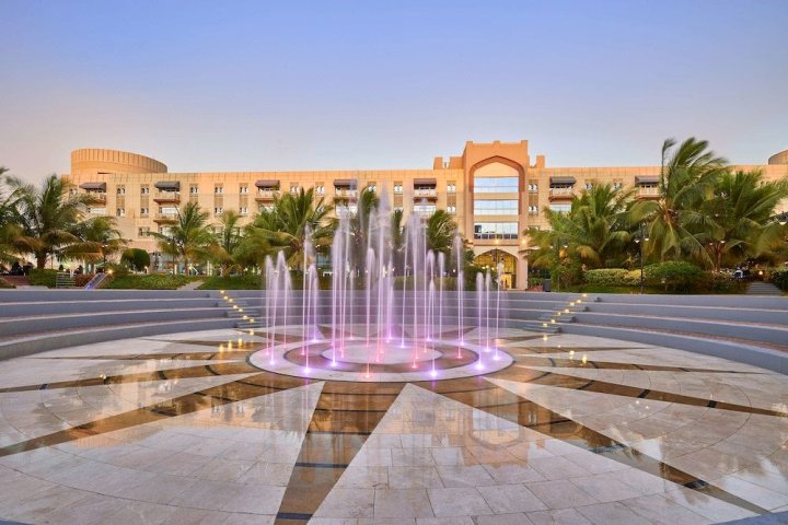 塞拉莱花园酒店(Salalah Gardens Hotel Managed by Safir Hotels & Resorts)