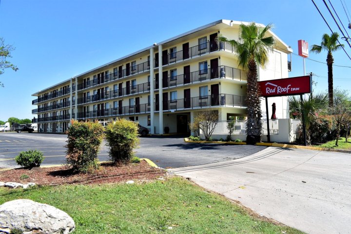 Motel 6 - San Antonio Northeast