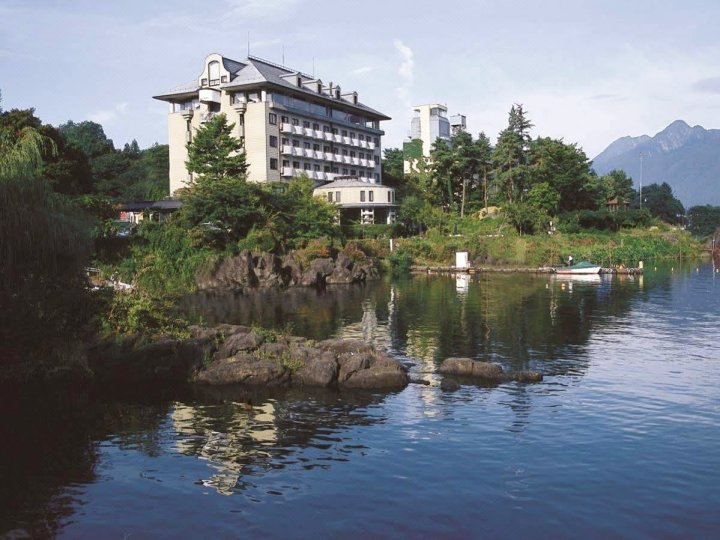 富士湖酒店(Fuji Lake Hotel)