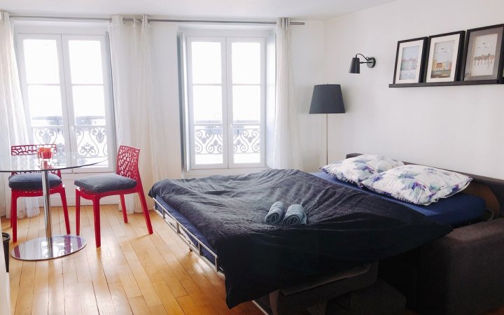 巴黎市中心明亮温馨小公寓(Cosy Apartment in Central Paris Marais)