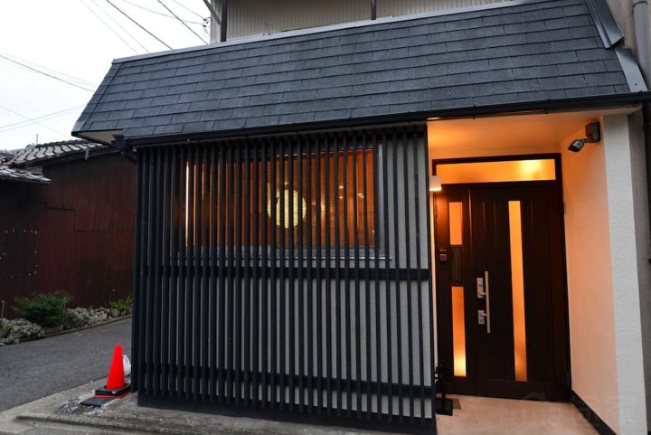 ｢京町･洪庵｣JR円町步行5分高级日式别墅(Japanese Style Villa Enmachi Station)