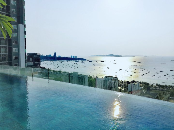 芭堤雅Centric Sea中心海/网红海景无边泳池(Pattaya Centric Sea Sea View Infinity Pool)