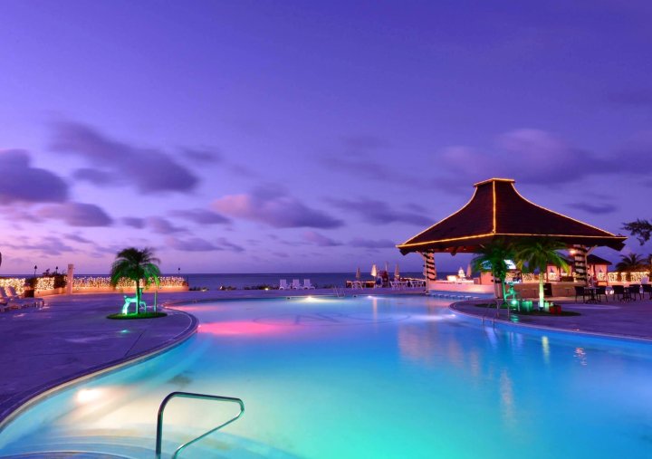 塞班清泉度假村俱乐部(Aqua Resort Club Saipan)