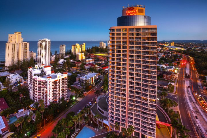 冲浪者天堂皇冠假日酒店(Crowne Plaza Surfers Paradise)