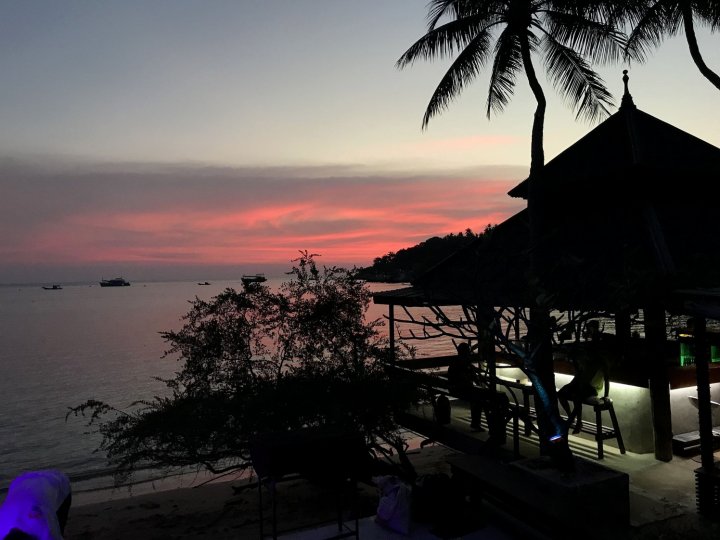 水牛潜水度假村(Carabao Diving Koh Tao)