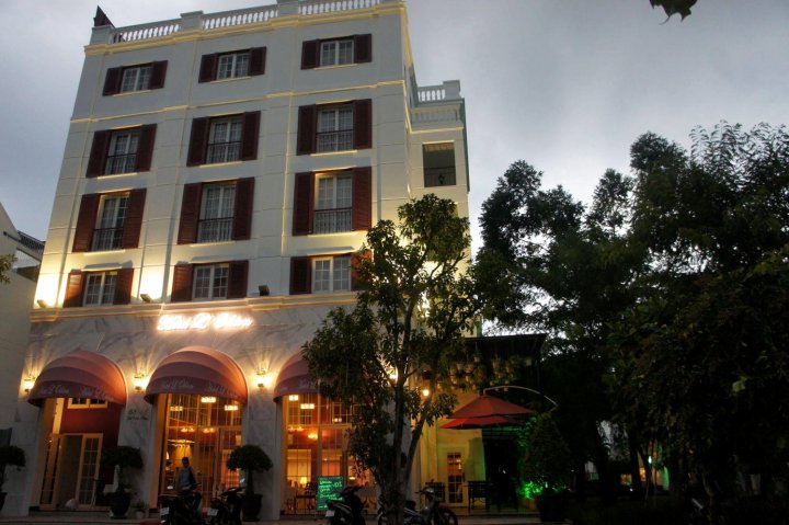 富美兴奥德翁酒店(Hotel l'Odeon Ho Chi Minh City)