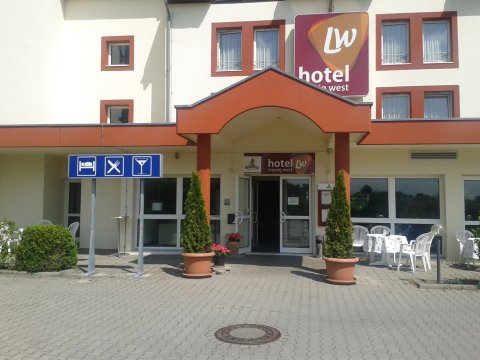 西莱比锡酒店(Hotel Leipzig West)