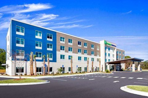 尼斯维尔 - 埃格林区智选假日套房酒店 - IHG 旗下饭店(Holiday Inn Express & Suites Niceville - Eglin Area, an IHG Hotel)