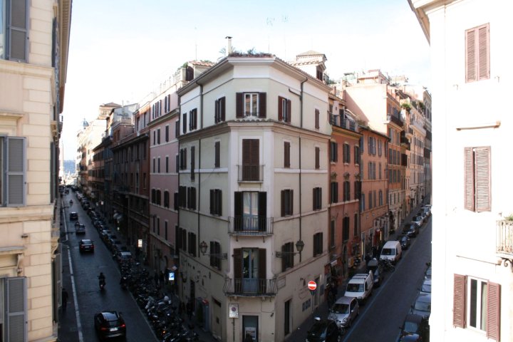 西班牙广场金色旅馆(Golden Rooms Piazza di Spagna)