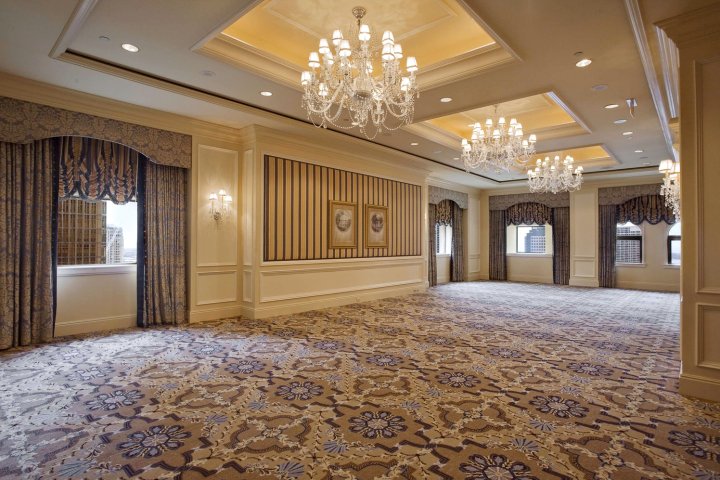 费尔蒙特皇家约克酒店(Fairmont Royal York)
