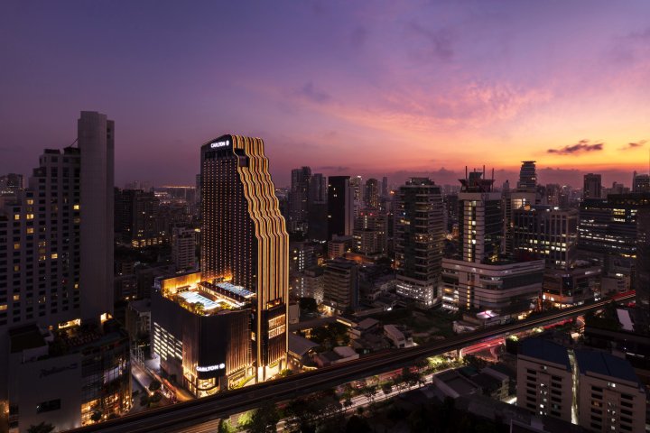 曼谷素坤逸卡尔顿酒店(Carlton Hotel Bangkok Sukhumvit)