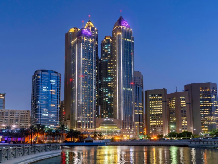 索菲特阿布扎比可尼基酒店(Sofitel Abu Dhabi Corniche)
