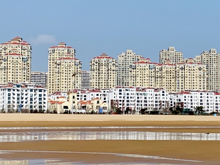 青岛金沙滩海边温馨海景居家套房
