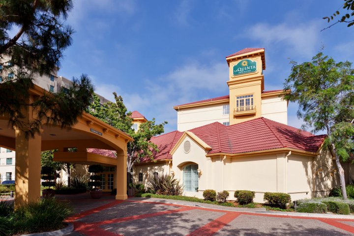 弗里蒙特/硅谷拉金塔旅馆及套房酒店(La Quinta by Wyndham Fremont / Silicon Valley)