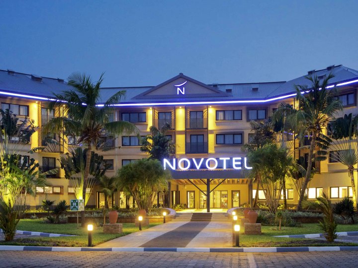 科托努奥里萨诺富特酒店(Novotel Cotonou Orisha)