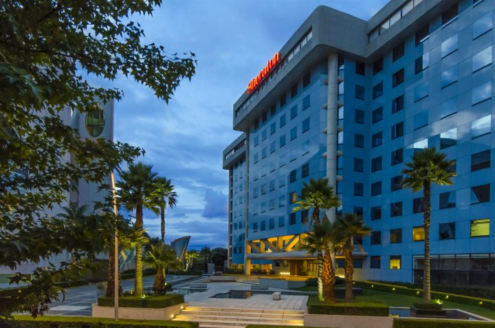 墨西哥城圣达菲喜来登酒店(Sheraton Mexico City Santa Fe)