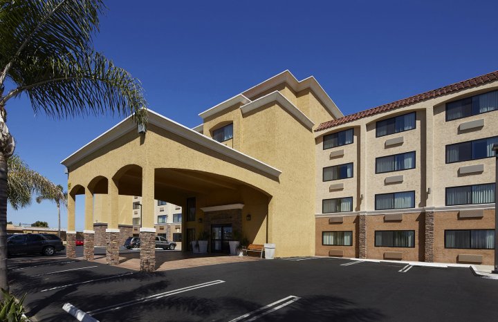 圣地亚哥南智选假日酒店(Holiday Inn Express San Diego South - National City, an IHG Hotel)