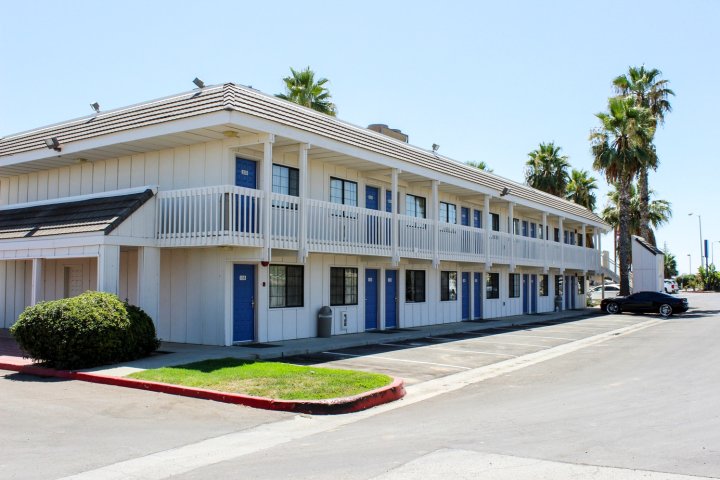 科灵加东6号汽车旅馆(Motel 6-Coalinga, CA - East)