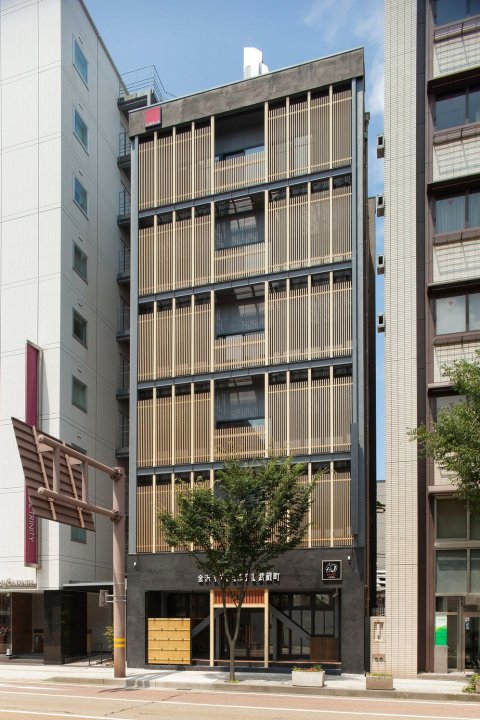 日本金泽胶囊宾馆(Kanazawa Capsule Hotel Musashimachi)